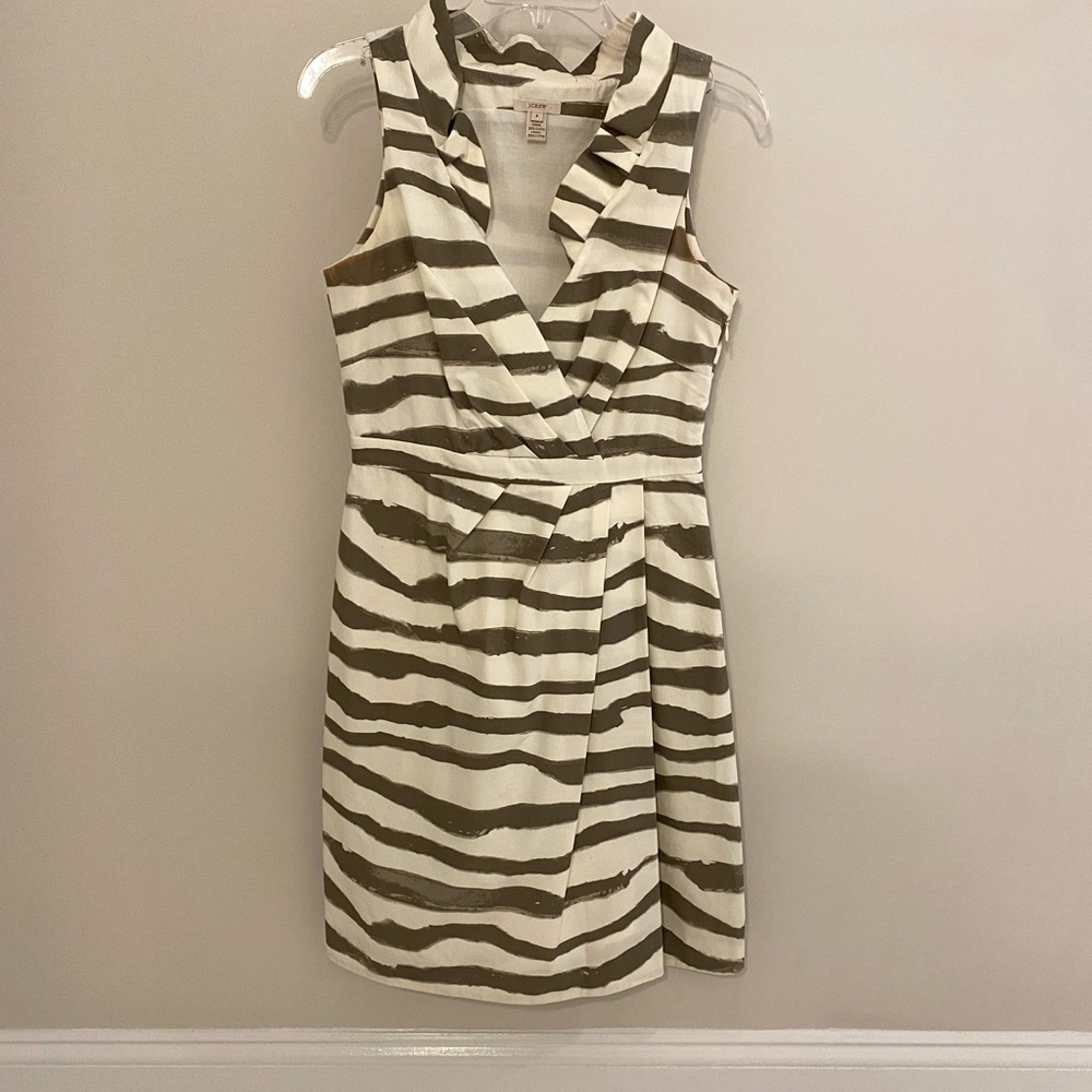 Grey and white J. Crew dress size 4